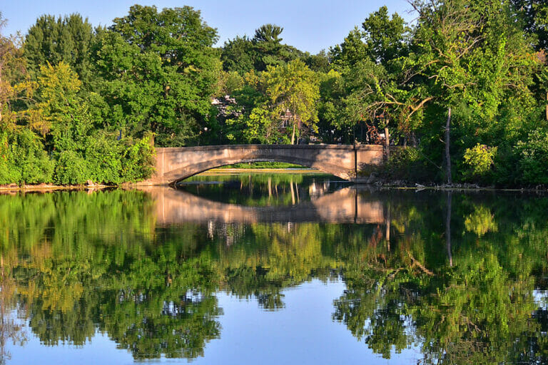 Tenney Park ©Richard Hurd/Flickr CC
