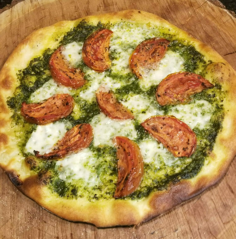 Photo of PIZZA al PESTO